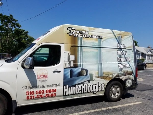 Hunter Douglas Dealer Image